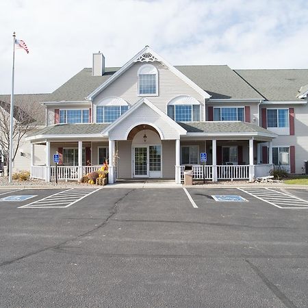 Country Inn Walker מראה חיצוני תמונה